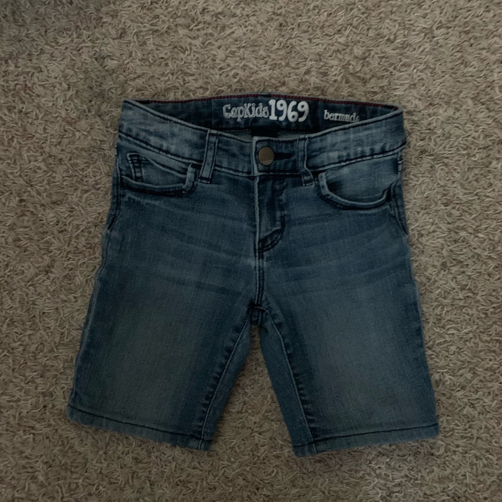 GAP girls capri shorts